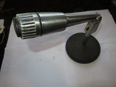 LAFAYETTE MODEL 99-4546 MICROPHONE WITH BASE
