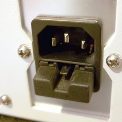Powertronix Isolation Station, 8 Outlet 1000W Toroidal Transformer No Tariff!