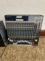 Soundcraft FX16ii 16-Channel Analog Mixer