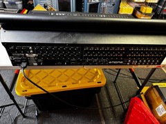 Midas M32 LIVE 40-Channel Studio & Live Sound Digital Console Mixer Issue READ