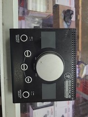 Mackie Big Knob Passive 2×2 Studio Monitor Controller (A1G008434)