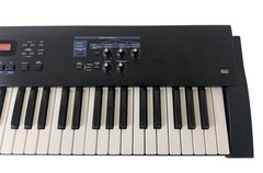 Roland JUNO-D 61-Key Keyboard Synthesizer