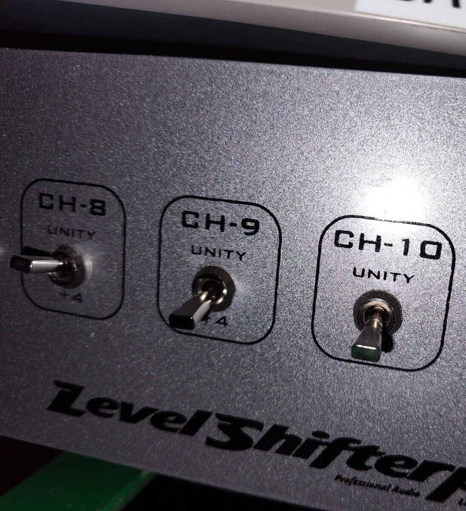 Laird Level Shifter Pro: RCA to XLR, 10 channels image 1 Laird Level Shifter Pr