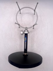 Samson Adjustable Desktop Microphone Shock Mount with Stand Silver & Black