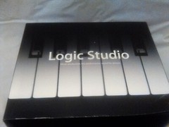 Logic 8 Studio Retail Open Box W/Program Codes/Serials