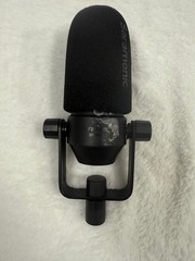 Saramonic SR-BV1 Dynamic Cardioid Podcast Broadcast Microphone