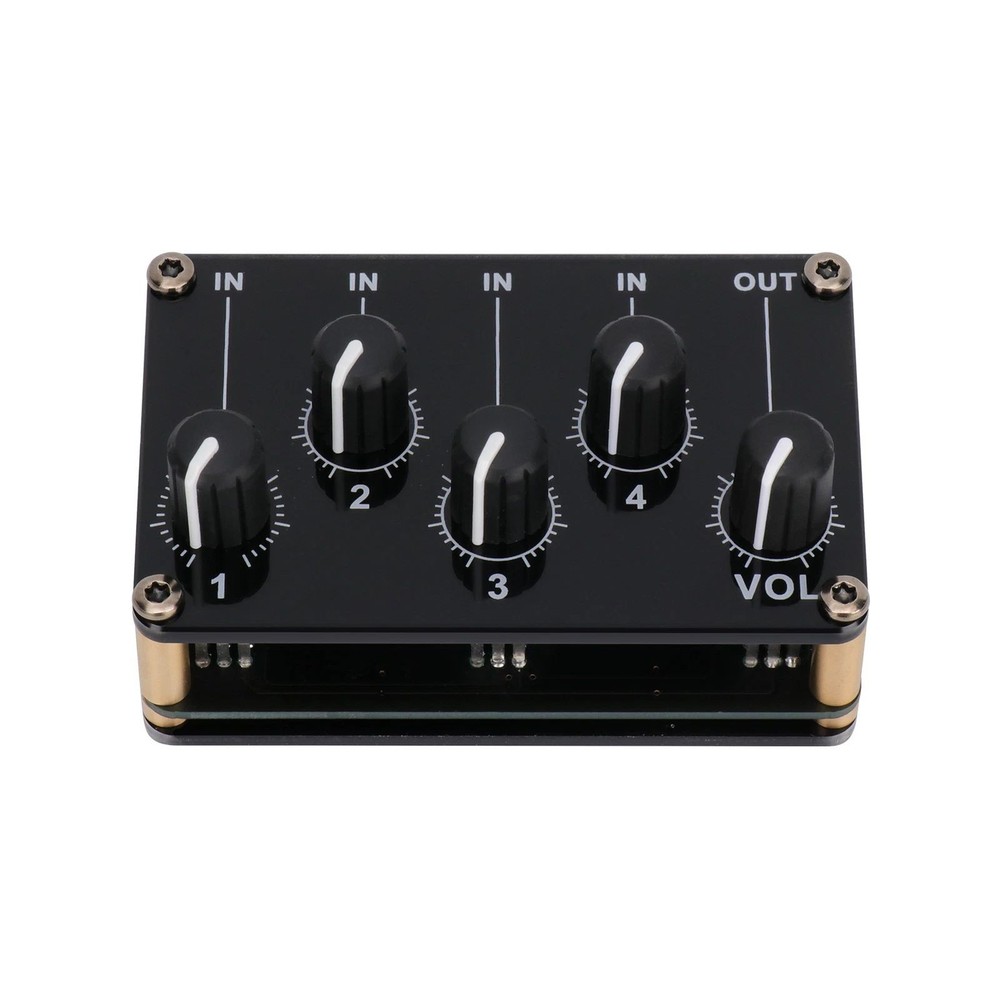 Portable Stereo Audio Mixer easily connect to CD players, musical instruments
