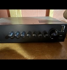 Saga SAG6012 240W 1-Channel Power Amplifier Phantom Power RCA/XLR Black