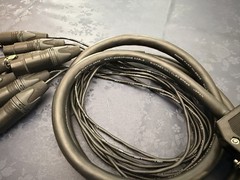 Mogami 2932 – DB25 to 8x XLR Female Analog Audio Snake Cable – 5 Feet