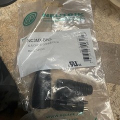 3 Packs Neutrik NC3MX-BAG- XLR Cable Connector – Male 3-Pole *New Sealed