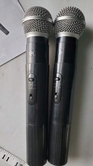 Pyle PDWM2500 Dual VHF Wireless Microphone System w/ 2 Handheld Mics Used Once