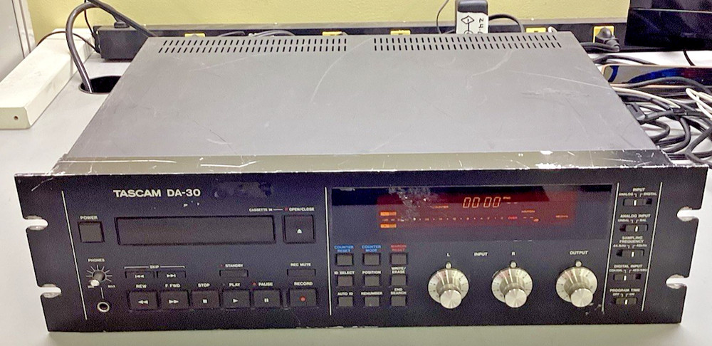 Tascam Model DA-30 Digital Audio Tape Deck