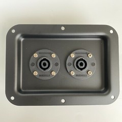 Large Black Metal Speaker Jack Plate W/ Dual SpeakOn NL4MPR Connectors 5″x7″