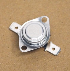 100x EMERSON Thermostat 36T 1/2″ 95℃ ±3℃ 95C 2P A NC 120VAC 15A * 36TXE11 L95-9C
