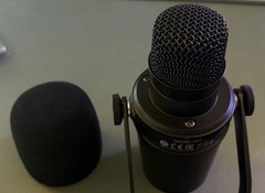 Shure MV7 USB XLR Podcasting Dynamic Microphone – Black