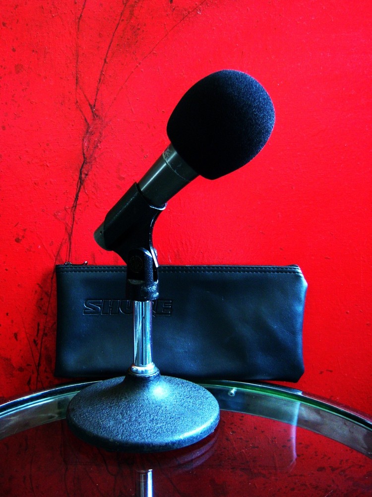Vintage 1980’s Shure SM58 cardioid dynamic microphone w accessories USA SM57 17
