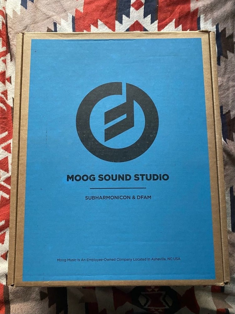 Moog Sound Studio & DFAM Subharmonicon SYNTHESIZER