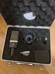 AKG C214 Wired Professional Condenser Microphone #0006