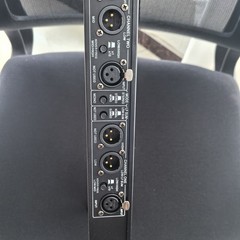 DBX 223XL Stereo 2-Way/Mono 3-Way Crossover Rack Mountable