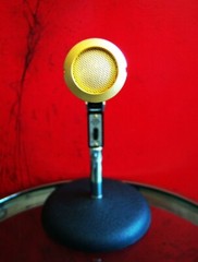 Vintage 1960s Calectro Q4-154 Dynamic microphone w cable Olson Lafayette # 2