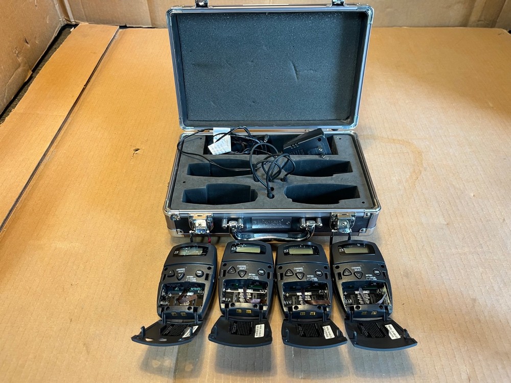 Listen Technologies Near Complete Set LR-400-072, LT-700-072, LA-203