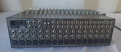 Mackie 1604-VLZ PRO 16 Channel Analog Mixer Completelytested(See Description)