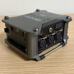Zoom F6 6-Input 14-Track Field Recorder 32-Bit Float Timecode XLR USB-C 192kHz