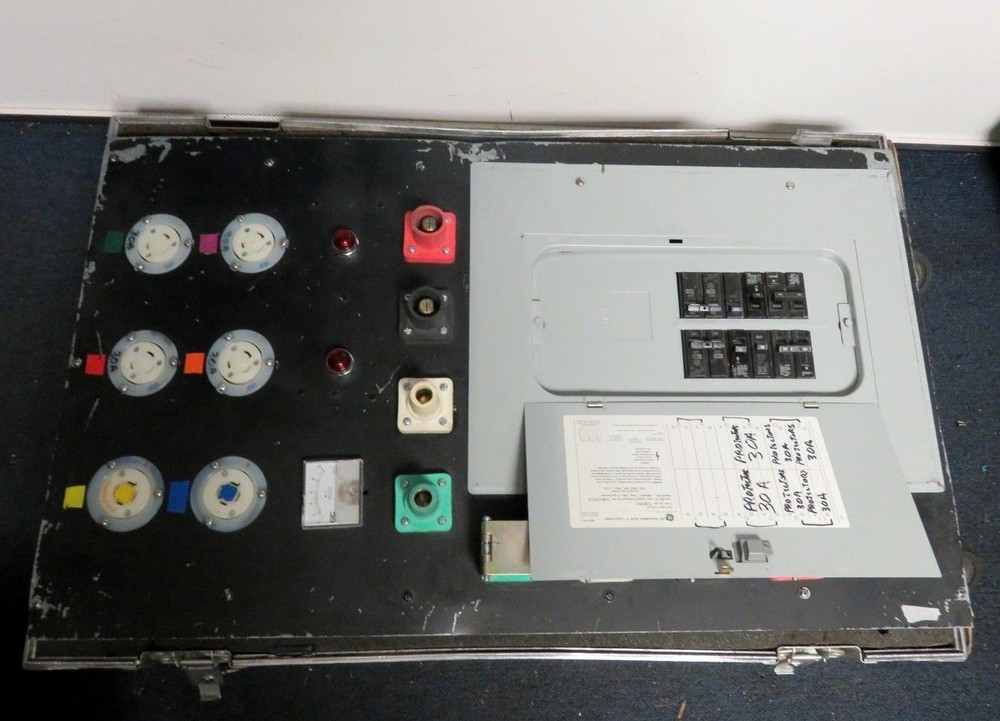 Power Distro PD31005 100A single Pha in Road case