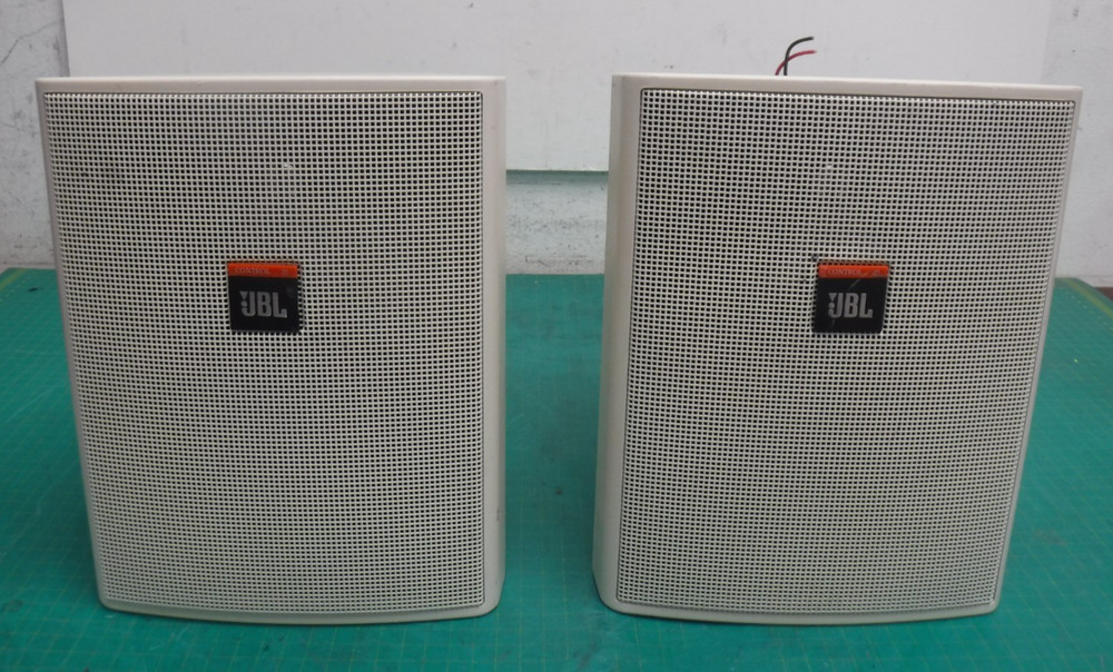 Lot of 2 JBL Control 25 Professional Speakers – White