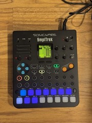 Sonicware SmplTrek Portable Production Sampler Workstation Drum Machine