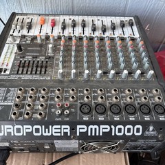 Behringer PMP1000 EUROPOWER 500W 12-Channel Powered Mixer + Multi-FX Processor