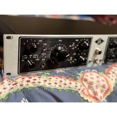 Universal Audio 6176 Channel Strip 610 Tube Preamp and 1176 Compressor