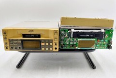LOT OF 2 JVC BR-DV6000U Professional DV Recorder