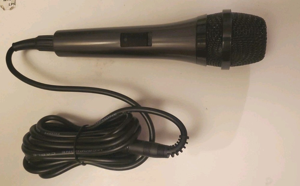 The Singing Machine SMM205 Dynamic Professional Microphone