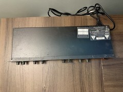 JBL M552 2-Channel Adjustable STEREO/MONO, Variable Crossover Working