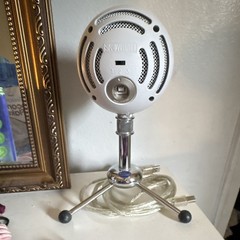 Blue Snowball Ice USB Microphone White for Recording and Streaming
