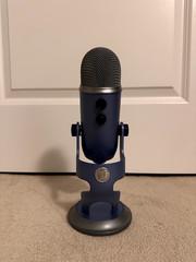 Blue Yeti Logitech USB Microphone 10th Anniversary Edition Midnight Blue
