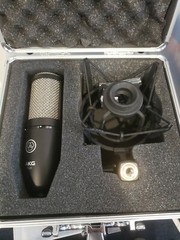 AKG P220 Project Studio Condenser Microphone *READ DESCRIPTION*
