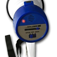 Lightweight 2000ft Range Portable Megaphone Bullhorn with Strap Siren for Sports