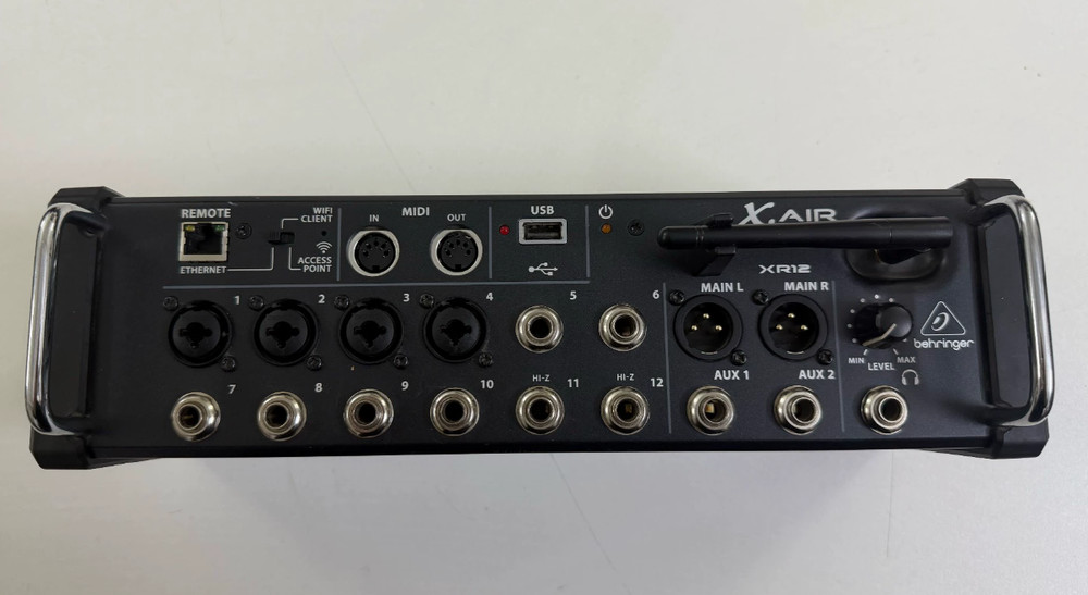 1pcs Behringer XR12 Mixing Console
