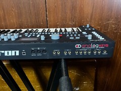Elektron Analog Keys 37-Key 4-Voice Analog Synthesizer w/ box