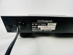 Roland U-220 RS-PCM Sound Module Synthesizer 1U Rack Working Tested
