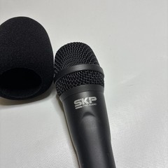 SKP PRO AUDIO PRO-35 XLR Professional Dynamic Cardioid Microphone