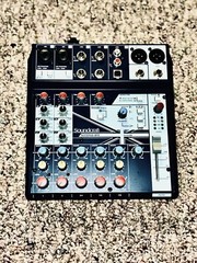 Soundcraft Notepad-8FX Mixer with Effects