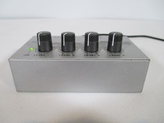 Behringer Micro Amp HA400 4 Channel Stereo Headphone Amplifier with Power Supply