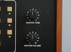 Sequential Circuits Six Trak Polyphonic Analogue Vintage Synthesiser – 100V
