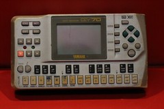 USED YAMAHA QY-70 QY 70 Music Sequencer Rhythm Machine U2011 231013