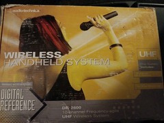 Digital Reference DR-2600 Wireless Handheld UHF Microphone System for Vocal