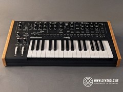 Stand for Moog Messenger