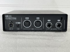 Steinberg UR22 USB 2.0 Audio Interface 24-bit/192kHz 2×2 with MIDI I/O Used